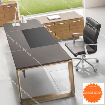 Bàn giám đốc MS22001