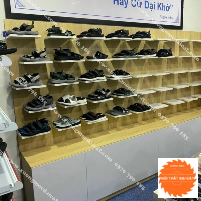 Mẫu thiết kế shop giày dép MS011