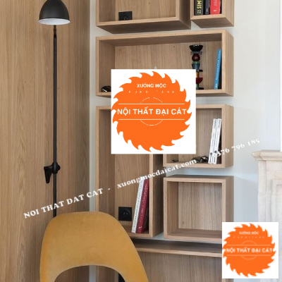Kệ trang trí gia đình bằng gỗ KTT128