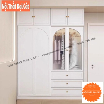 Tủ áo quần thiết kế kịch trần TA472