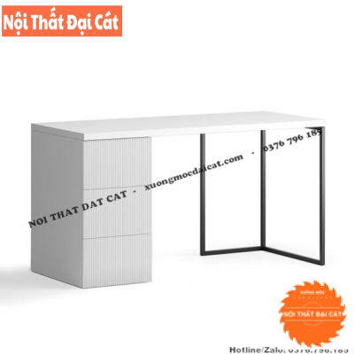 Bàn làm việc 3 hộc kéo chân sắt BLV130