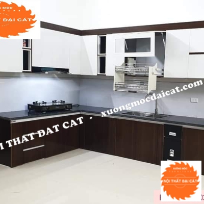 Tủ bếp tone màu trắng nâu MS0043