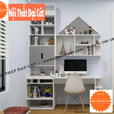 Bàn học kèm kệ để đồ chơi BH057