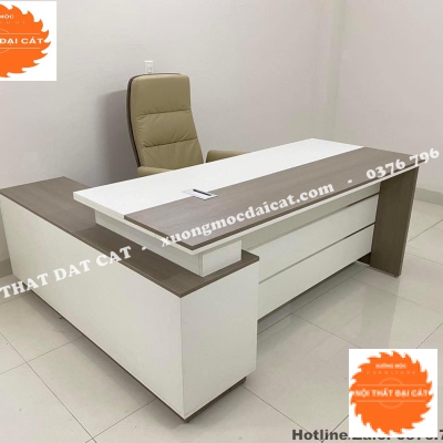 Bàn giám đốc MS22005