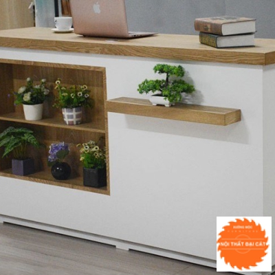 Quầy thu ngân gỗ công nghiệp QTN012