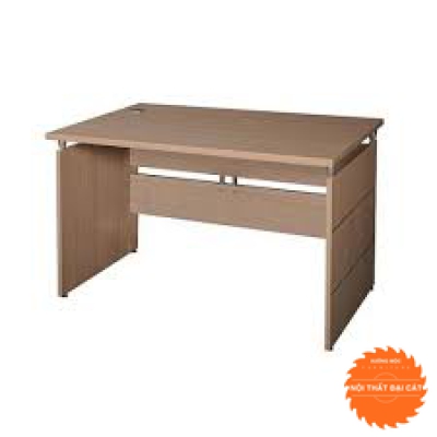 Bàn nhân viên thiết kế đơn giản