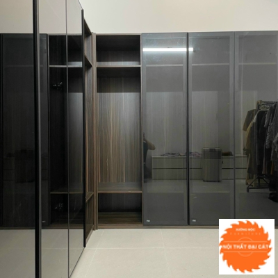 Tủ áo quần nhôm kính cường lực TANK070