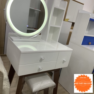 Bàn trang điểm gương đèn led cảm ứng BTĐ062