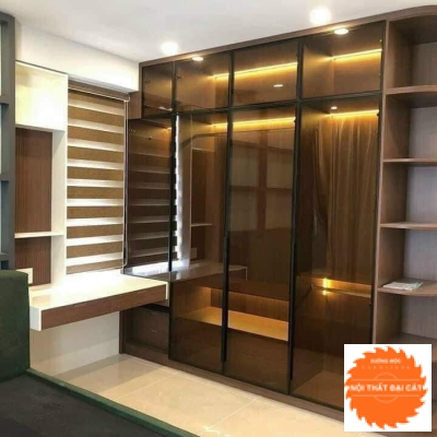 Tủ áo quần nhôm cánh kính hiện đại TANK101