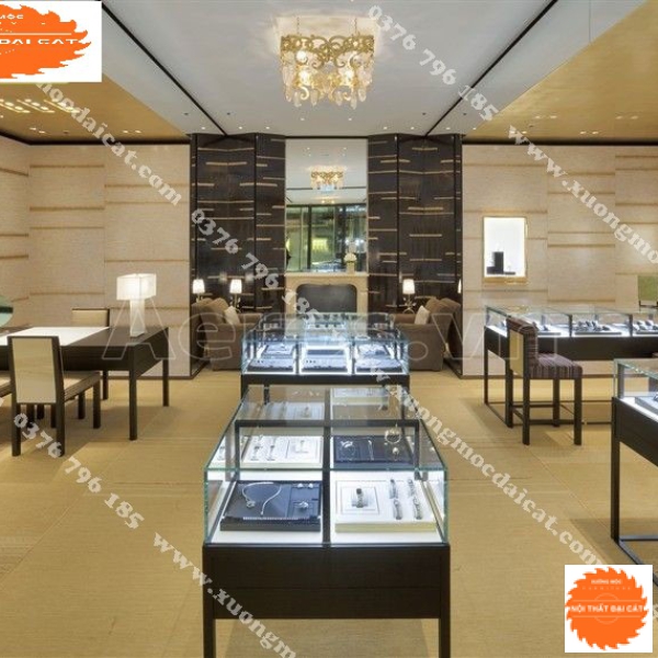 Mẫu thiết kế shop đồng hồ MS001