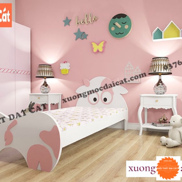 Giường ngủ hình bò sữa dễ thương GTE032