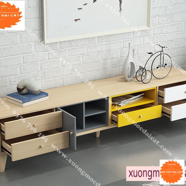Kệ tivi gỗ hiện đại cho gia đình KTV267