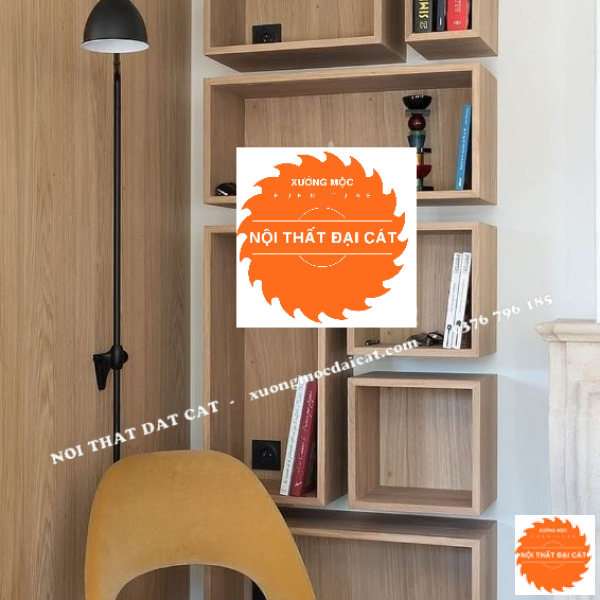 Kệ trang trí gia đình bằng gỗ KTT128