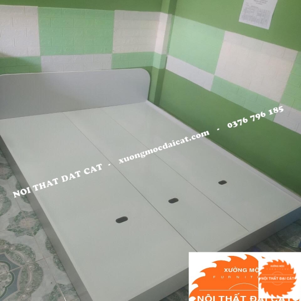 Giường ngủ đơn giản màu trắng G093