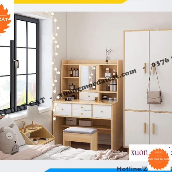 Bàn trang điểm thiết kế gương nhỏ BTĐ102