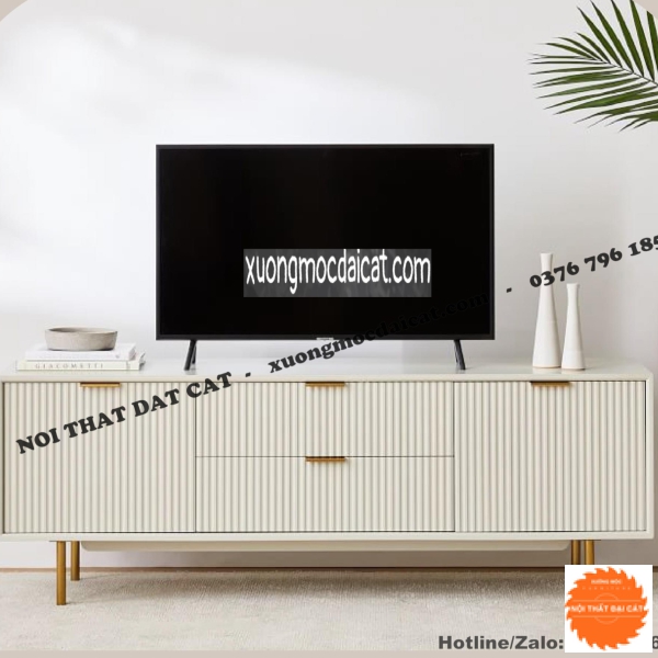 Kệ tivi tân cổ điển KTV331