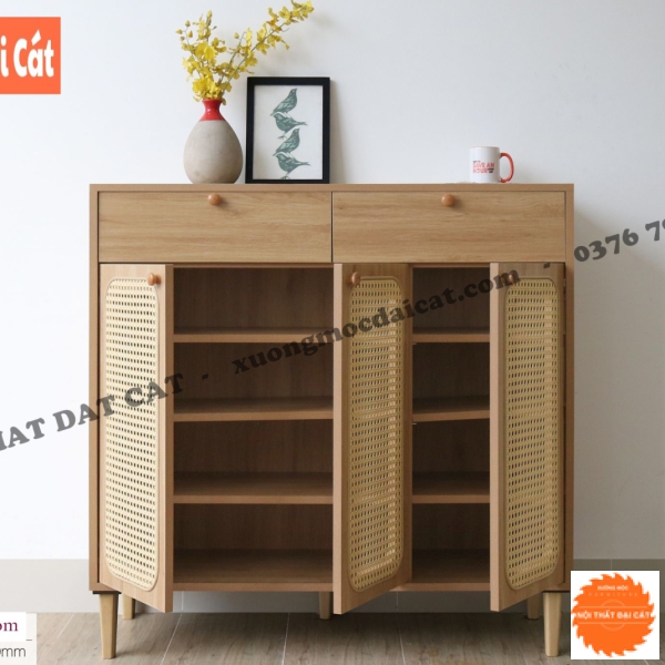 Tủ gỗ lộng mây trưng bày đồ vật TGM020