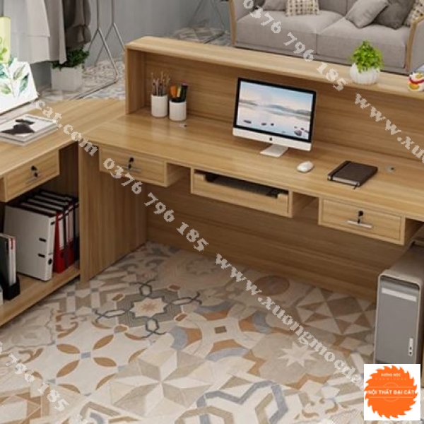 Quầy thu ngân showroom hiện đại QTN030