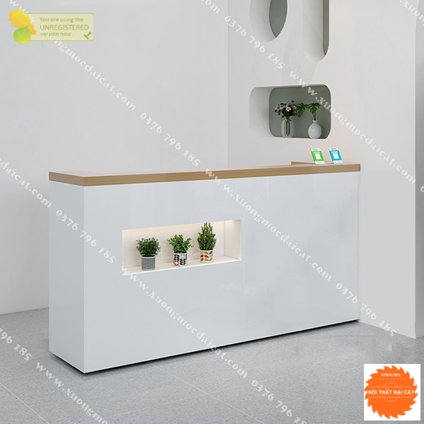 Quầy thu ngân bằng gỗ cho shop QTN031