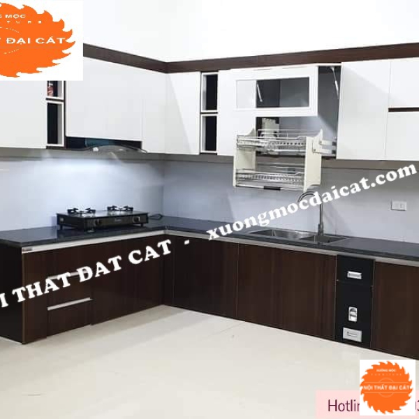Tủ bếp tone màu trắng nâu MS0043