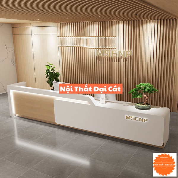 Quầy lễ tân gỗ phong cách sang trọng QLT059