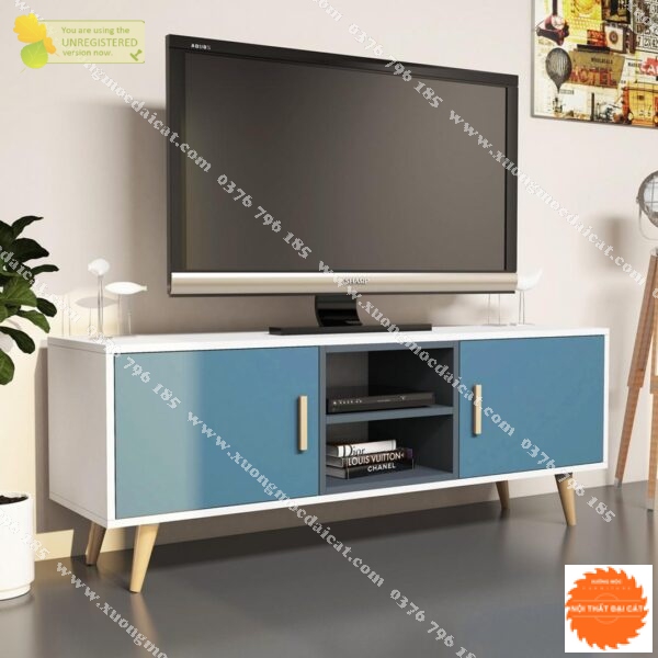 Kệ tivi thiết kế 4 chân gỗ KTV236
