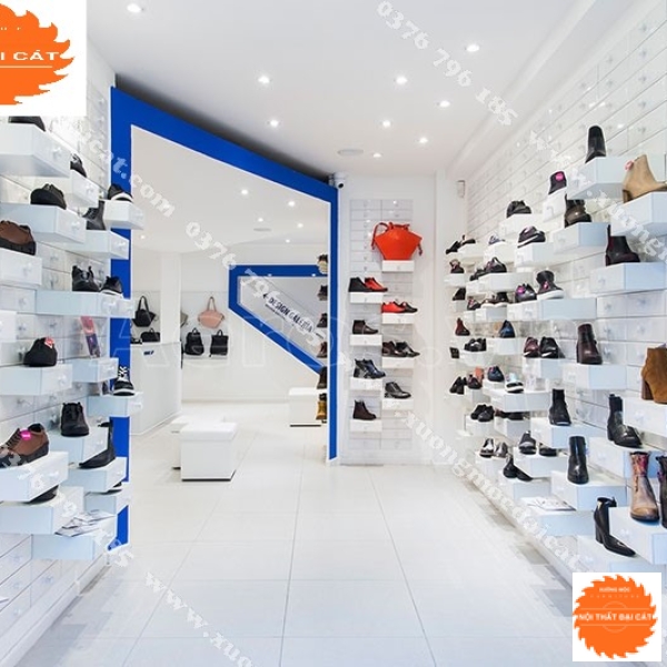Mẫu thiết kế shop giày dép MS007